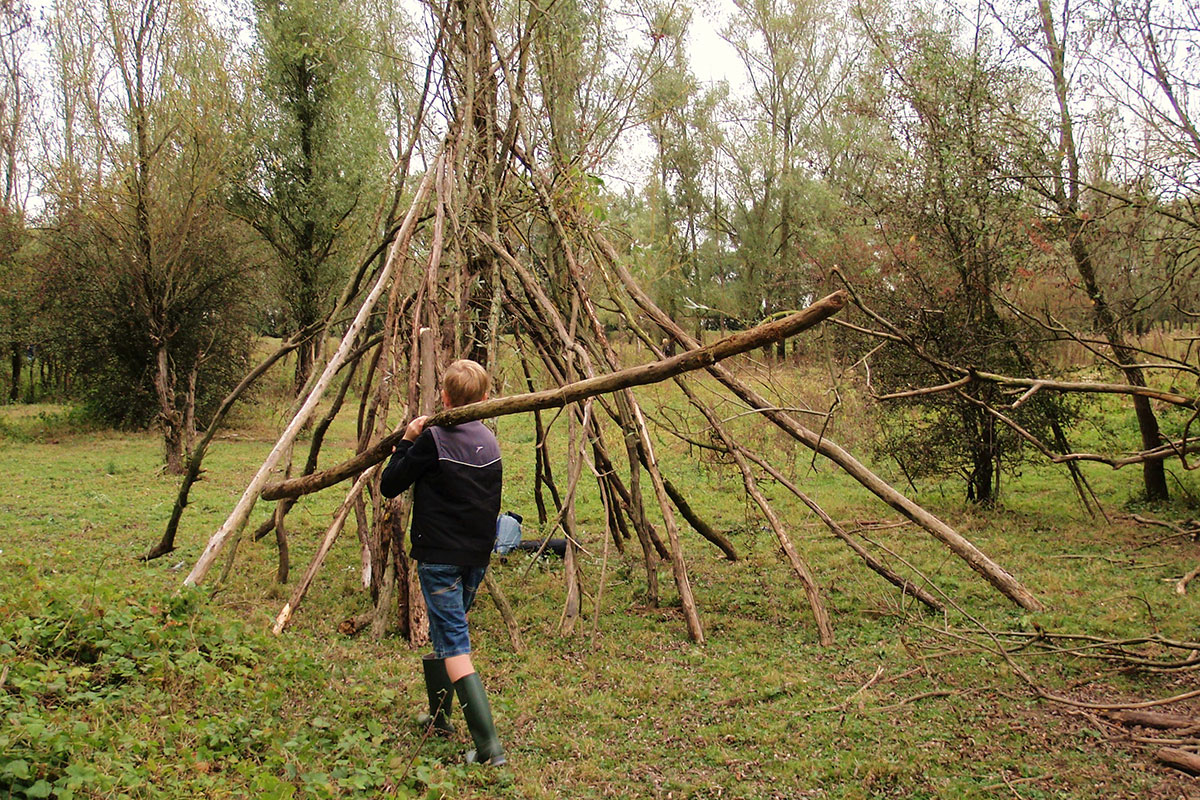 Hutten Bouwen Voor Dijkkanjers